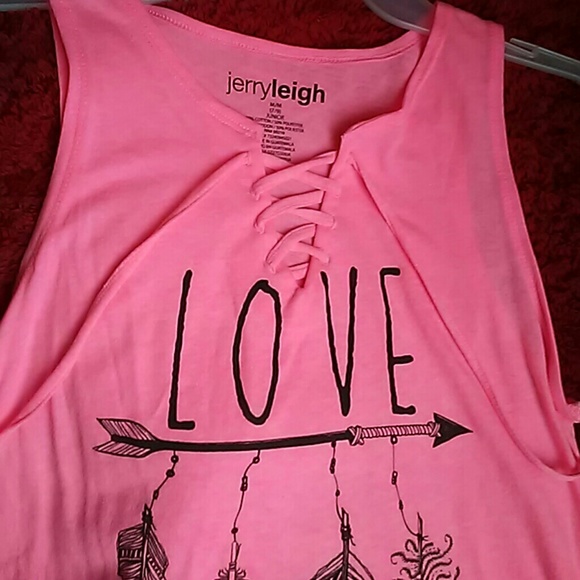 Top - Picture 2 of 2